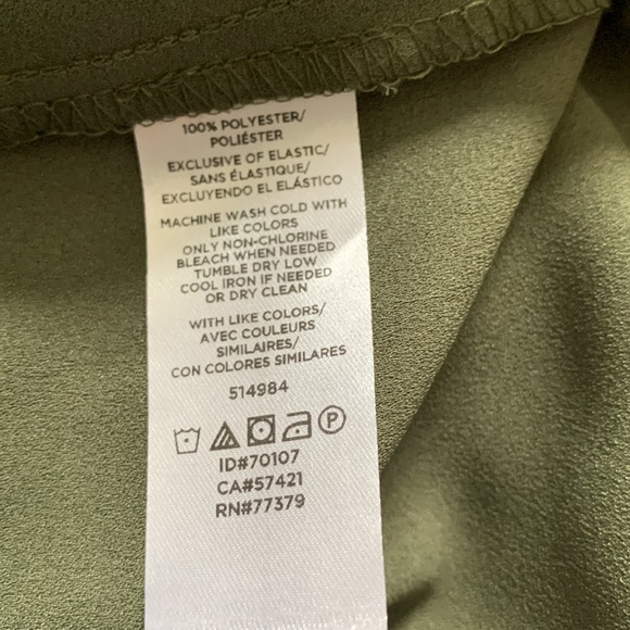 🌷LOFT RUFFLE TRIM BLOUSE🌷 - Picture 6 of 6